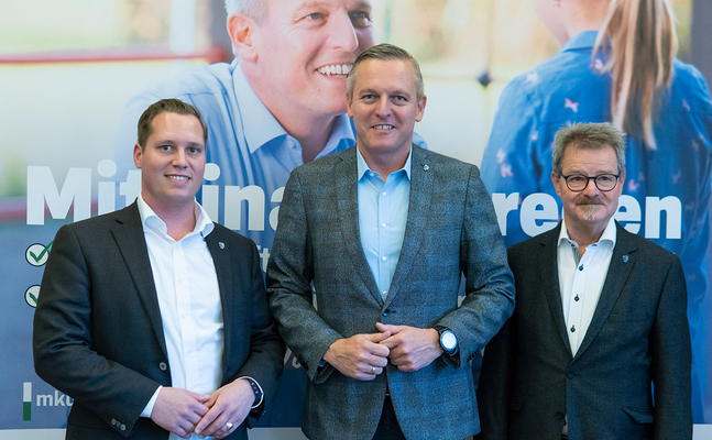 Foto (v.l.n.r.): FPÖ-Bezirksparteiobmann Marco Triller, FPÖ-Landesparteiobmann Mario Kunasek und Bundesrat Gerd Krusche setzen sich für die Stärkung des Wirtschaftsstandortes Obersteiermark ein. | © FPÖ Steiermark/Wallner